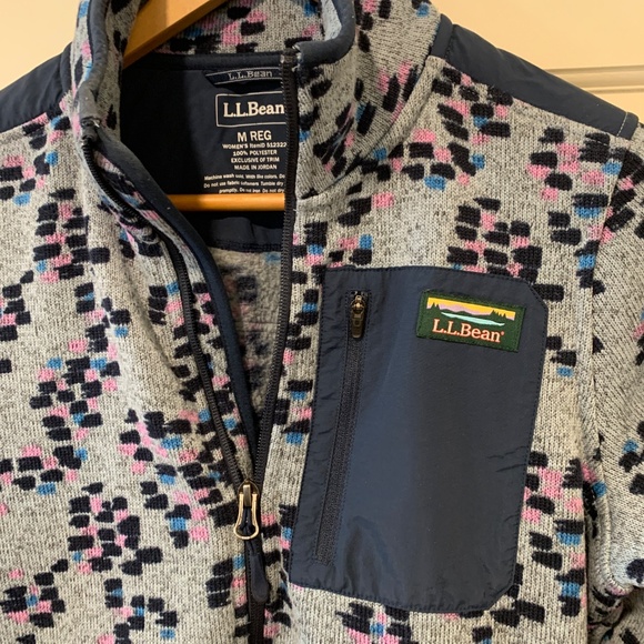 Women’s L.L. Bean medium jacket - Picture 3 of 4